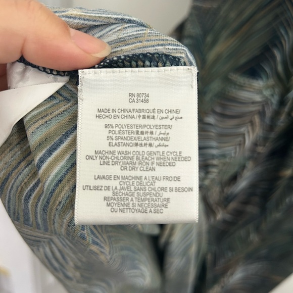 BCBGMaxAzria Leaf Patterned Midi Dress - Picture 4 of 5